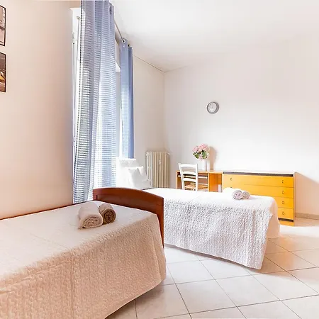 Alessia's Flat- Darsena Porta Genova M2 Milan